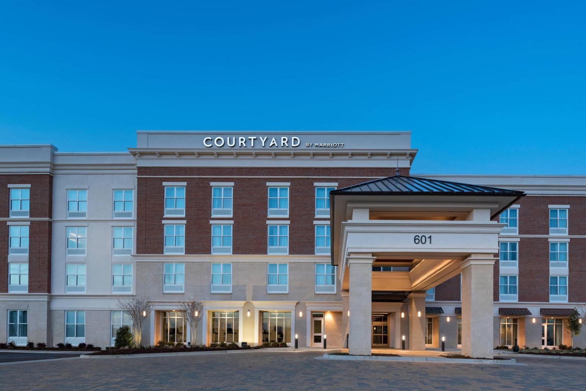 מלון Courtyard By Marriott Jackson מדיסון מראה חיצוני תמונה