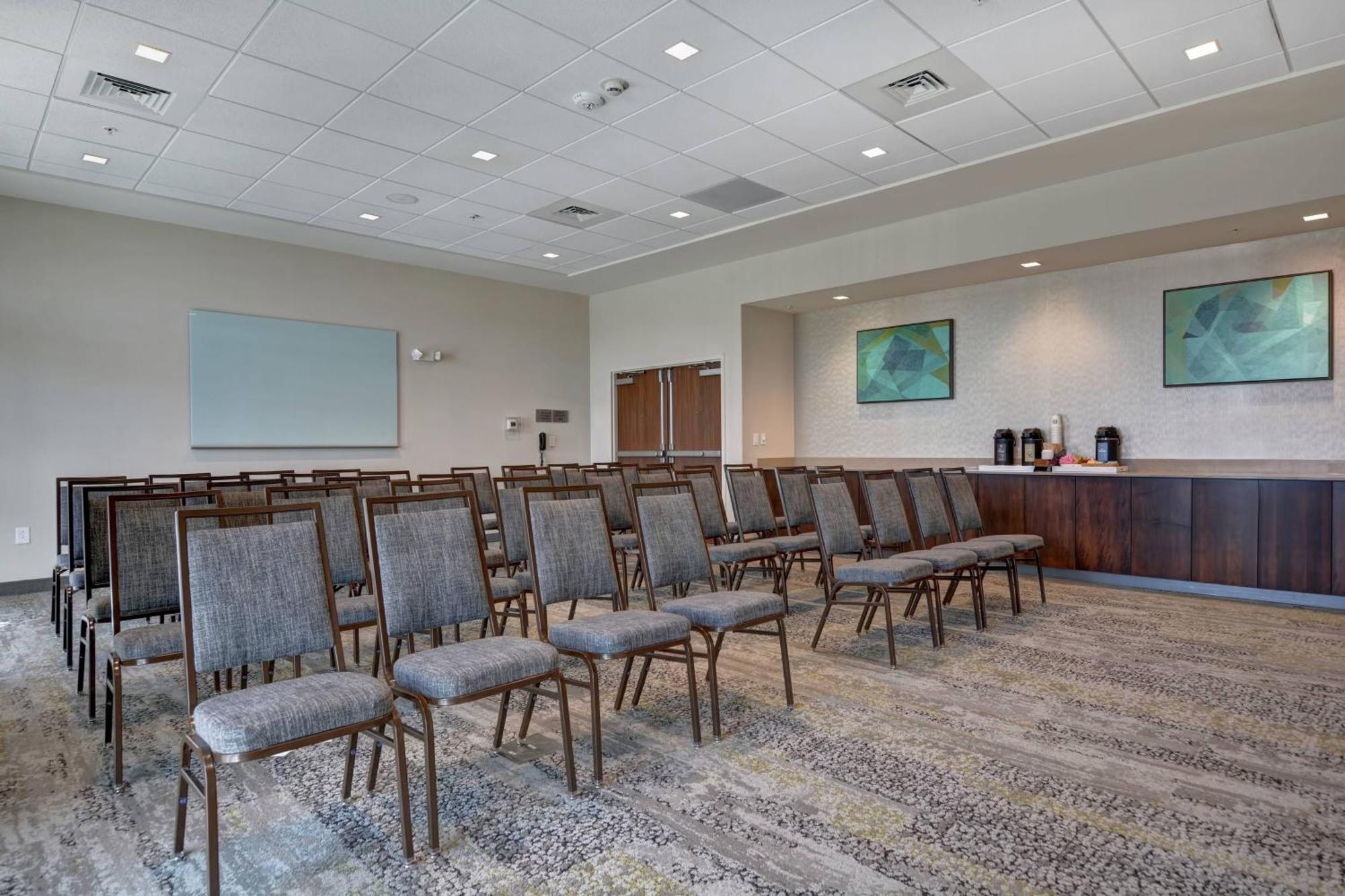 מלון Courtyard By Marriott Jackson מדיסון מראה חיצוני תמונה