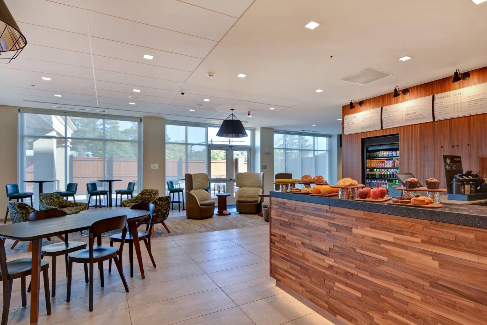 מלון Courtyard By Marriott Jackson מדיסון מראה חיצוני תמונה